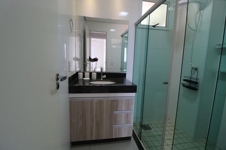 Apartamento para alugar com 93m², 3 quartos e 2 vagasBanheiro Social