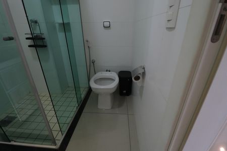 Apartamento para alugar com 93m², 3 quartos e 2 vagasBanheiro Social