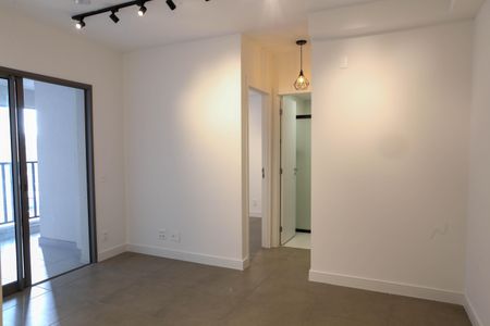 Apartamento para alugar com 1 quarto, 45m² em Vila Sonia, São Paulo