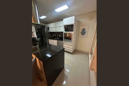 Apartamento à venda com 2 quartos, 90m² em Indianópolis, São Paulo