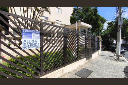 Apartamento para alugar com 73m², 3 quartos e 1 vagaFachada + Plaquinha