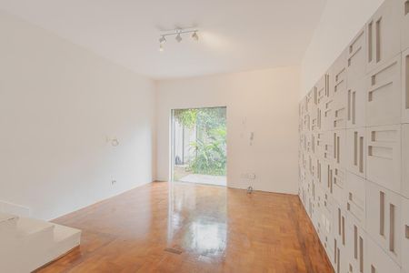 Sala de casa à venda com 2 quartos, 150m² em Pinheiros, São Paulo