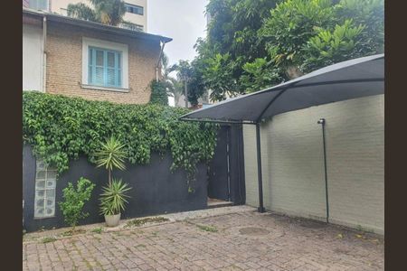 Casa à venda com 2 quartos, 150m² em Pinheiros, São Paulo