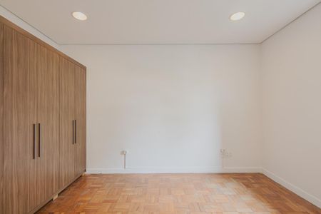 Quarto 2 de casa à venda com 2 quartos, 150m² em Pinheiros, São Paulo