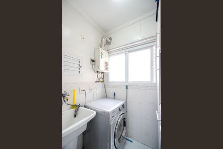 Apartamento para alugar com 60m², 2 quartos e 1 vagaÁrea de serviço