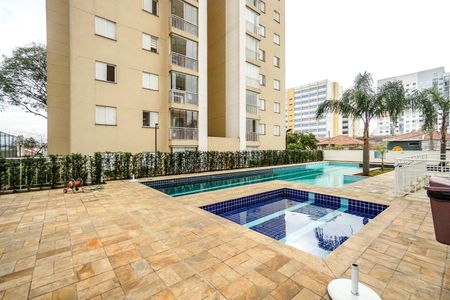 Apartamento para alugar com 60m², 2 quartos e 1 vagaPiscina