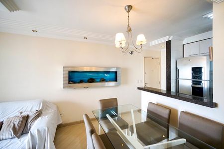 Apartamento para alugar com 60m², 2 quartos e 1 vagaSala