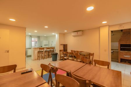 Apartamento para alugar com 47m², 2 quartos e 1 vaga