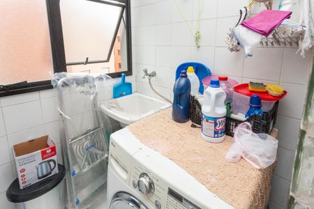 Apartamento à venda com 69m², 2 quartos e 3 vagasÁrea de Serviço