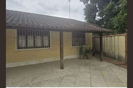 Casa à venda com 3 quartos, 115m² em Maria Paula, Niterói