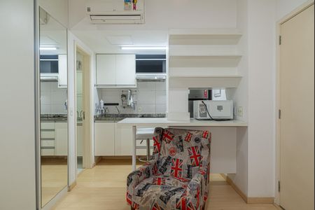Studio à venda com 25m², 1 quarto e sem vaga Studio à venda com 25m², 1 quarto e sem vagaQuarto