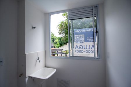 Apartamento para alugar com 50m², 2 quartos e 1 vaga Apartamento para alugar com 50m², 2 quartos e 1 vagaJanela da area de serviço