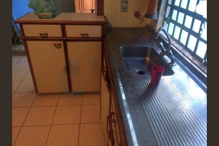 Casa à venda com 2 quartos, 160m² em Vila Marte, São Paulo