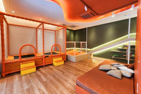 Apartamento à venda com 6m², 3 quartos e 1 vagaÁrea Comum 