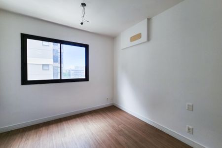 Apartamento à venda com 6m², 3 quartos e 1 vagaSuíte 