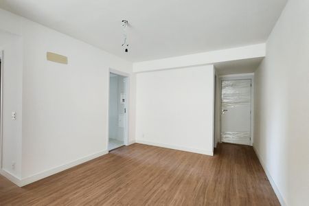 Apartamento à venda com 6m², 3 quartos e 1 vagaSala 