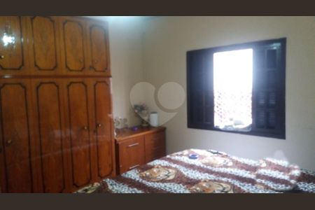 Casa à venda com 3 quartos, 158m² em Jardim Santo Elias, São Paulo