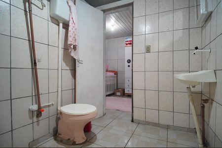 Banheiro de casa à venda com 1 quarto, 75m² em Feitoria, São Leopoldo