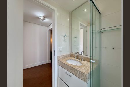 Apartamento para alugar com 105m², 3 quartos e 2 vagasBanheiro Social 