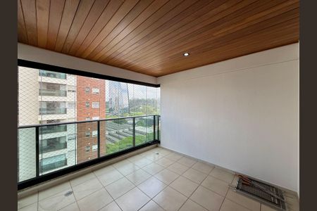 Apartamento para alugar com 105m², 3 quartos e 2 vagasVaranda 