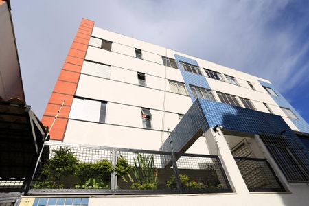 Apartamento à venda com 80m², 3 quartos e 2 vagasFachada