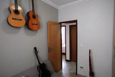 Apartamento à venda com 80m², 3 quartos e 2 vagasQuarto 2