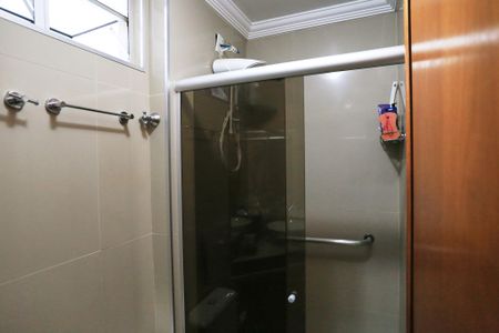 Apartamento à venda com 80m², 3 quartos e 2 vagasBanheiro