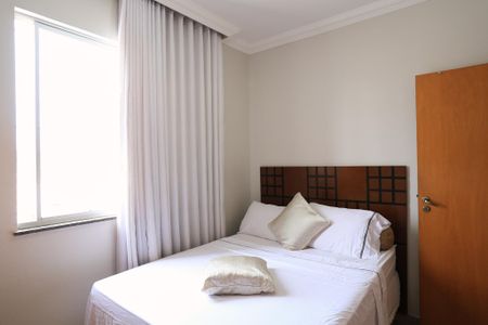 Apartamento à venda com 80m², 3 quartos e 2 vagasQuarto 1