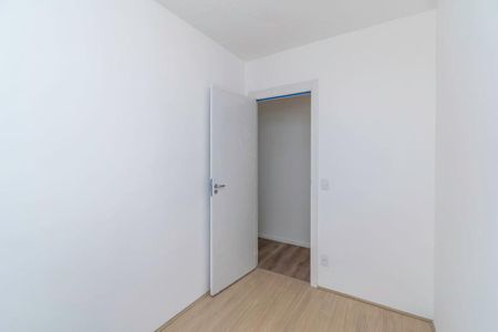 Quarto 1 de apartamento para alugar com 2 quartos, 45m² em Bonsucesso, Rio de Janeiro