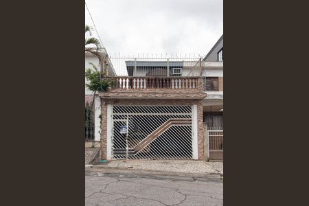 Casa para alugar com 169m², 3 quartos e 2 vagas Casa para alugar com 169m², 3 quartos e 2 vagasFachada