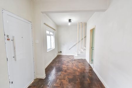 Sala de casa à venda com 3 quartos, 160m² em Vila Mariana, São Paulo