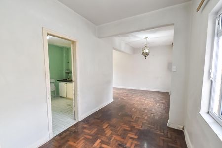 Sala de casa à venda com 3 quartos, 160m² em Vila Mariana, São Paulo