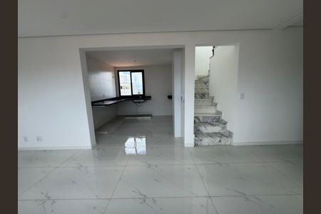 Apartamento à venda com 3 quartos, 140m² em Santa Rosa, Belo Horizonte