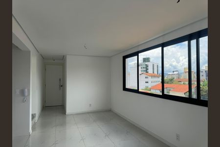 Apartamento à venda com 3 quartos, 140m² em Santa Rosa, Belo Horizonte