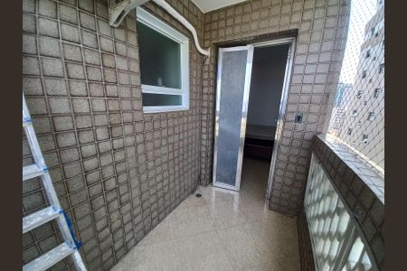 Apartamento para alugar com 143m², 3 quartos e 1 vaga Apartamento para alugar com 143m², 3 quartos e 1 vagaSacada da Suíte 2