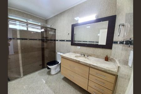 Apartamento para alugar com 143m², 3 quartos e 1 vaga Apartamento para alugar com 143m², 3 quartos e 1 vagaBanheiro Social