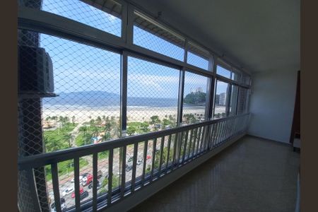 Vista Sala de apartamento para alugar com 3 quartos, 143m² em Itararé, São Vicente