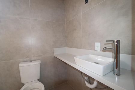 Casa à venda com 156m², 3 quartos e 2 vagasBanheiro Quarto 2 suíte