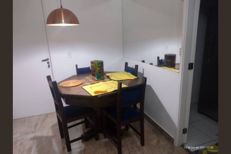 Sala de apartamento para alugar com 2 quartos, 50m² em Ferrazópolis, São Bernardo do Campo