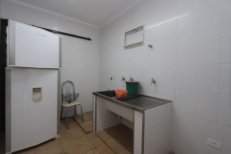 Casa à venda com 163m², 2 quartos e 2 vagasLavanderia