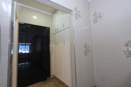 Casa à venda com 163m², 2 quartos e 2 vagasCozinha