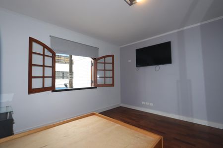 Suíte de casa à venda com 2 quartos, 163m² em Vila Ivone, São Paulo