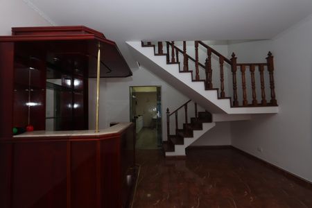 Casa à venda com 163m², 2 quartos e 2 vagasSala