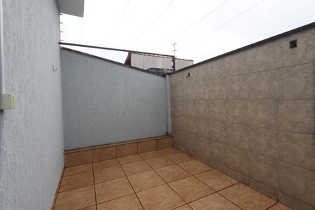 Casa à venda com 163m², 2 quartos e 2 vagasSolário