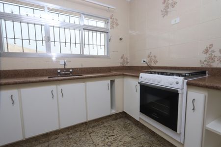 Casa à venda com 163m², 2 quartos e 2 vagasCozinha