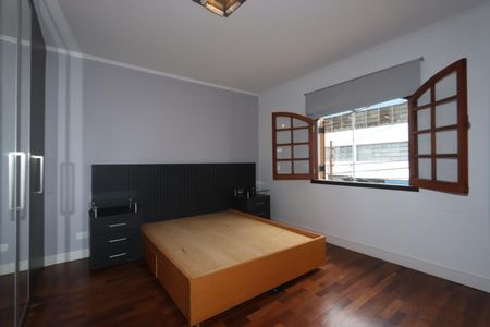 Casa à venda com 163m², 2 quartos e 2 vagasSuíte