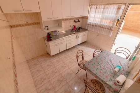 Casa para alugar com 151m², 3 quartos e 2 vagas