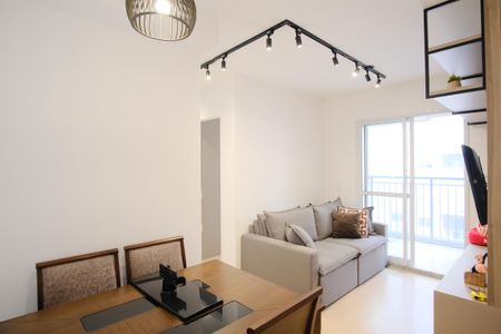 Sala de apartamento para alugar com 2 quartos, 51m² em Chácara Santo Antônio (zona Leste), São Paulo