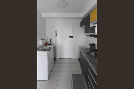 Cozinha e Área de Serviço de apartamento para alugar com 1 quarto, 32m² em Vila Ema, São Paulo