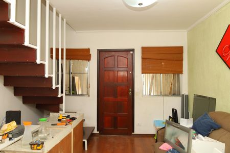 Sala de casa de condomínio para alugar com 2 quartos, 70m² em Vila Curuçá Velha, São Paulo